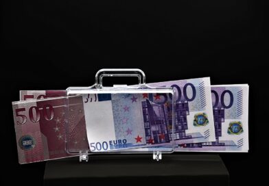 Finansijski procvat za Blizance u 2025: Novac stiže u talasima, ali evo šta moraju znati da bi ga zadržali!