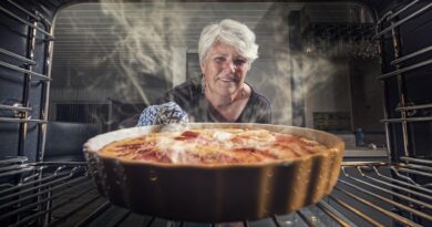 Domaća pita sa spanaćem: Tradicionalni recept za savršen zalogaj zdravlja i ukusa