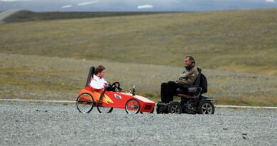 Kada ljubav susretne tajnu: Priča o hrabrosti, poverenju i životu izvan granica poznatog