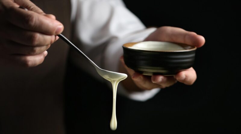 Tradicionalna torta iz šerpe: jednostavan recept za sočan kolač koji mami osmijeh