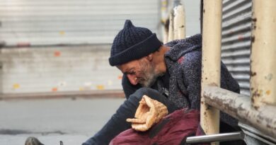 Susret s prošlošću: Kako susret s izgubljenim bratom mijenja pogled na život