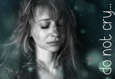 Majka u gubitku: tišina pogreba i pitanja koja ostaju bez odgovora Majka u gubitku: tišina pogreba i pitanja koja ostaju bez odgovora