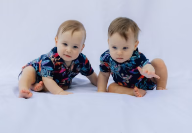 Kako sam postala mama bliznakinjama pronađenim na ulici: priča o ljubavi i poverenju Kako sam postala mama bliznakinjama pronađenim na ulici: priča o ljubavi i poverenju