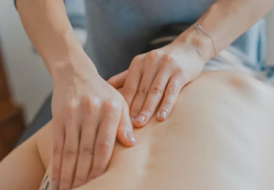 Otkazao je porodično putovanje za Božić — a ja sam saznala gde je novac zaista završio