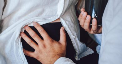 Sa 18 godina preuzeo sam brigu o tri novorođena brata. Jedanaest godina kasnije vratio se otac koji nas je napustio sa pismom