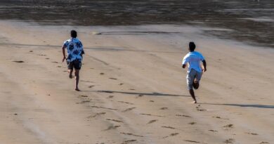 Zašto nam se ljudi zadržavaju u mislima: psihološki uvid i savjeti