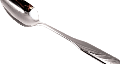 Zašto mnogi drže kašiku u zamrzivaču: Jednostavan kućni trik koji zaista pomaže