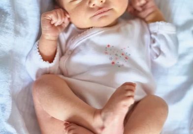 Istina koju sam krio i dete koje nas je spojilo Istina koju sam krio i dete koje nas je spojilo