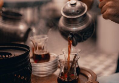 Crveni luk i čaj od klinčića – prirodni saveznici za zdravlje i regulaciju šećera