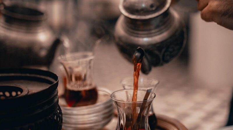 Crveni luk i čaj od klinčića – prirodni saveznici za zdravlje i regulaciju šećera