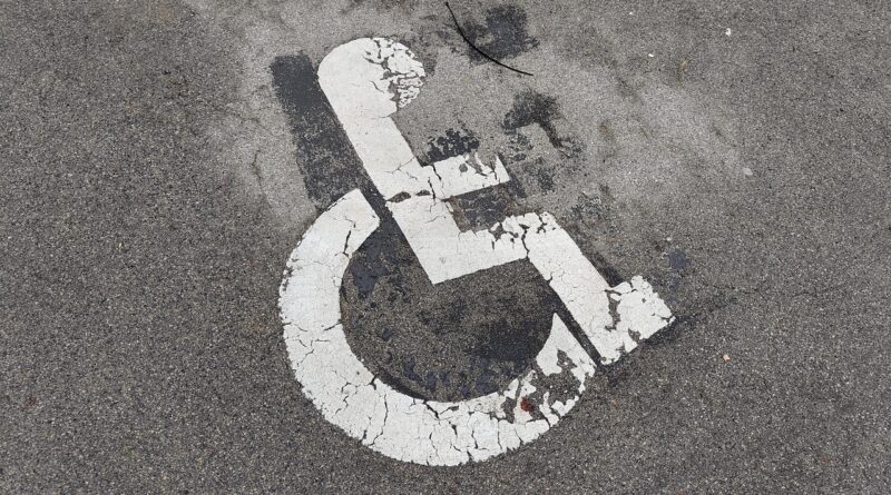 Udala sam se za svoju srednjoškolsku ljubav uprkos svima, a istina koju je krio petnaest godina srušila je naš brak