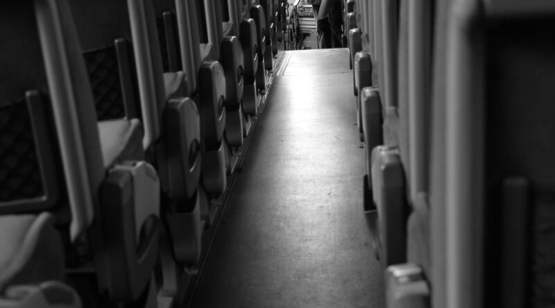 Lekcija iz autobusa: Kako jedna tišina može promeniti pogled na ljude Lekcija iz autobusa: Kako jedna tišina može promeniti pogled na ljude