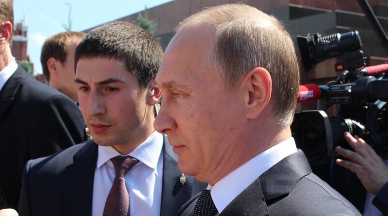 Političke tenzije pred izbore u Mađarskoj: spekulacije o međunarodnom uticaju i reakcije vlasti