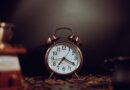 Ljetno računanje vremena 2026: Tačan datum pomjeranja sata i kako se pripremiti