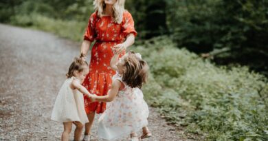 Dva sina, dve boje, jedno srce: priča o ljubavi, poverenju i istini koja je spojila porodicu