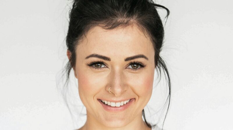 Između lijepih trenutaka i ozbiljnih problema: šta ova bračna priča zaista pokazuje Između lijepih trenutaka i ozbiljnih problema: šta ova bračna priča zaista pokazuje