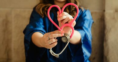 Kada granice u porodici nestanu: priča o surogat majčinstvu koje je završilo sudskom borbom