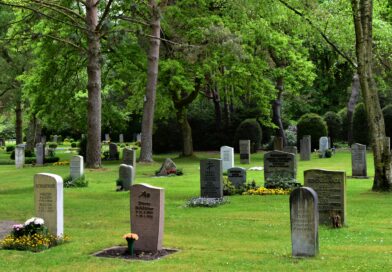 Na groblju sam tražila njegovu “pokojnu” ženu, a pronašla istinu koja je srušila moj brak