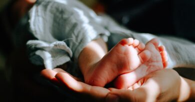 Kada je umor jači od krivnje: Ispovest majke koja je nakon 14 sati sna proglašena lošom roditeljkom
