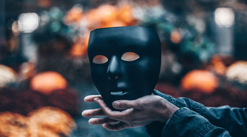 Nebo u haosu koji se ne pamti godinama: Astrološki period koji navodno otvara stare rane i ruši maske Nebo u haosu koji se ne pamti godinama: Astrološki period koji navodno otvara stare rane i ruši maske
