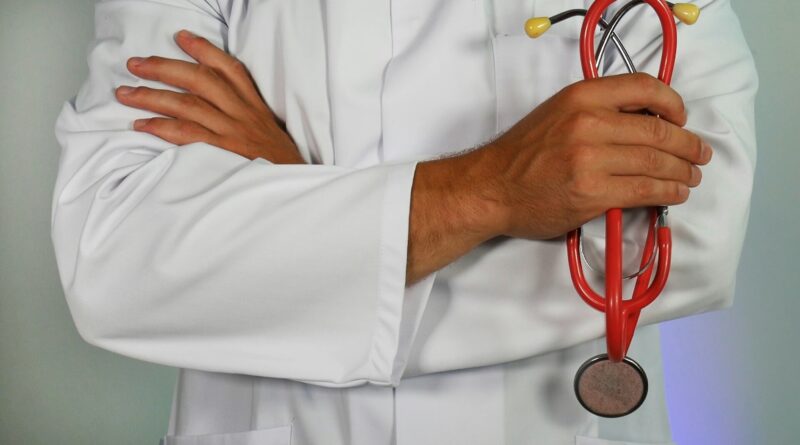 Stručnjaci upozoravaju: Epidemija ebole mogla bi postati jedna od najtežih zdravstvenih kriza