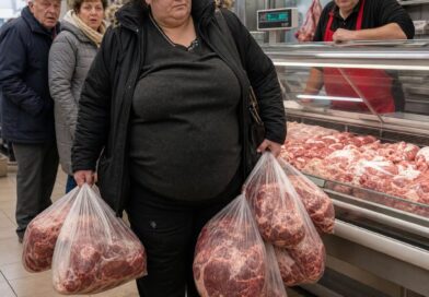 Starica je svake noći kupovala 60 kilograma mesa: Kada je policija ušla u napuštenu fabriku, otkrivena je nevjerovatna istina Starica je svake noći kupovala 60 kilograma mesa: Kada je policija ušla u napuštenu fabriku, otkrivena je nevjerovatna istina