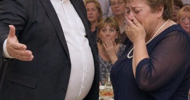 Nakon 30 godina braka javno je ponizio suprugu pred svima, ali njen odgovor promijenio je atmosferu u cijeloj sali