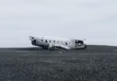 Tri osobe stradale u padu malog aviona u Njemačkoj Tri osobe stradale u padu malog aviona u Njemačkoj