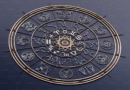 Ko zapravo piše horoskop? Istina o tekstovima koje svakodnevno čitaju milioni ljudi Ko zapravo piše horoskop? Istina o tekstovima koje svakodnevno čitaju milioni ljudi